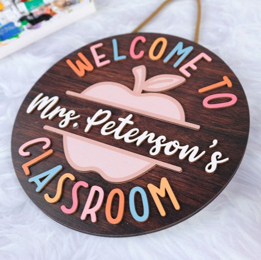 Personalized Teacher Door Sign, Classroom Door Decor, Apple Door Hanger, Teacher Welcome Signs, Custom Name Sign, Back to School Gifts