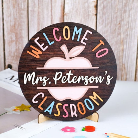 Personalized Teacher Door Sign, Classroom Door Decor, Apple Door Hanger, Teacher Welcome Signs, Custom Name Sign, Back to School Gifts