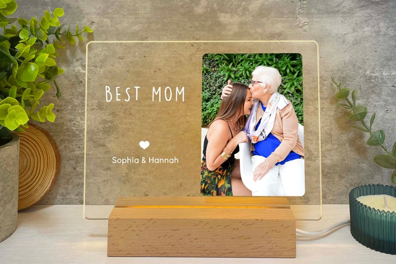 Personalized gifts for mom, Custom photo night light, Mothers day gift, Mom birthday gift, Gift for mom from daughter, Unique mom gift