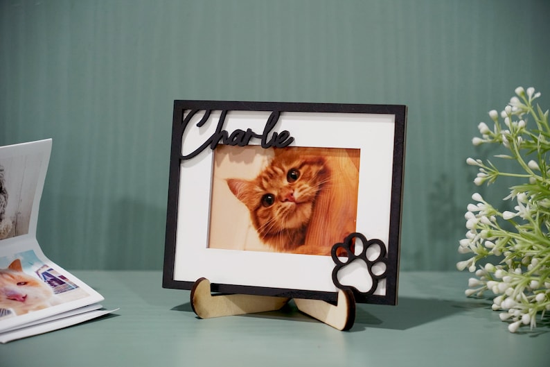 Custom Cat Name Picture Frame, Cat Frame, Gifts for Cat Lovers, Wood Dog Photo Frame, Dog Memorial Gift, Pet Name Photo Frame, New Cat Gift