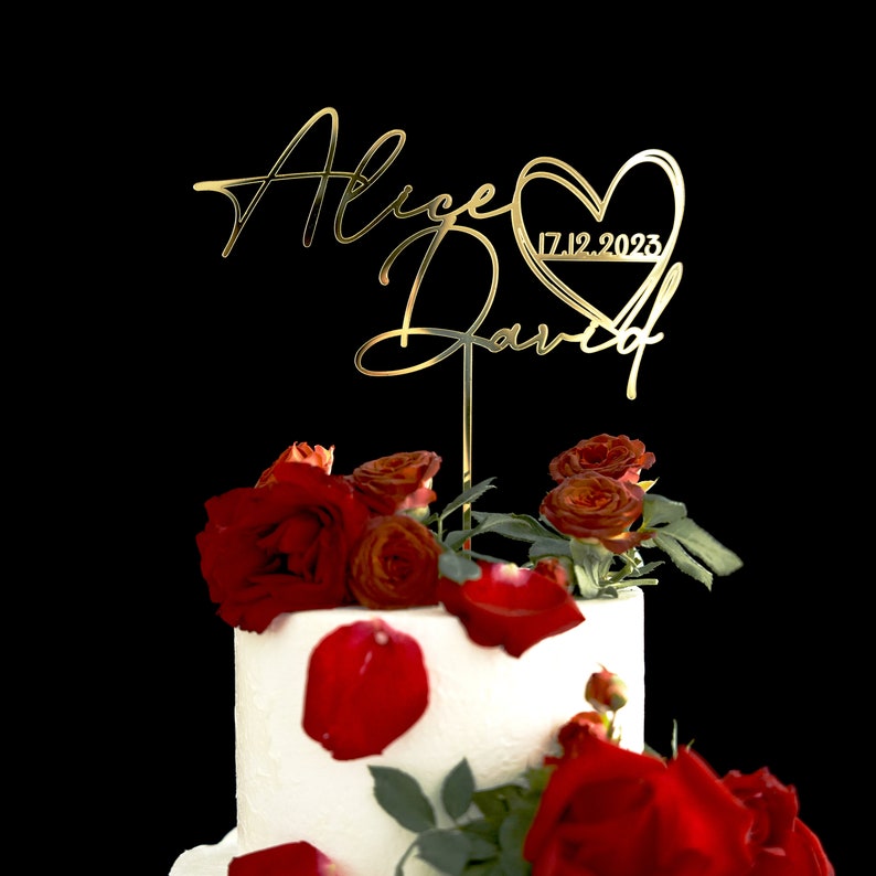 Engraved Heart Wedding Topper Handwritten Names for Couples Rustic Ceremony Decor Wedding and Anniversary Decor