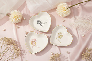 Custom Ring Dish with Birth Flower,Heart Shape Ceramic Jewelry Dish for Best Friend/Mom/Sister,Bridesmaid Bridal Shower Trinket Dish,Wedding