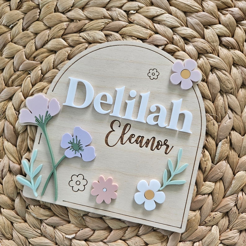 Wildflower Baby Name Sign | Newborn Birth Announcement Name Plaque | Arch Baby Arrival Hospital Sign | Newborn Footprint Plaque