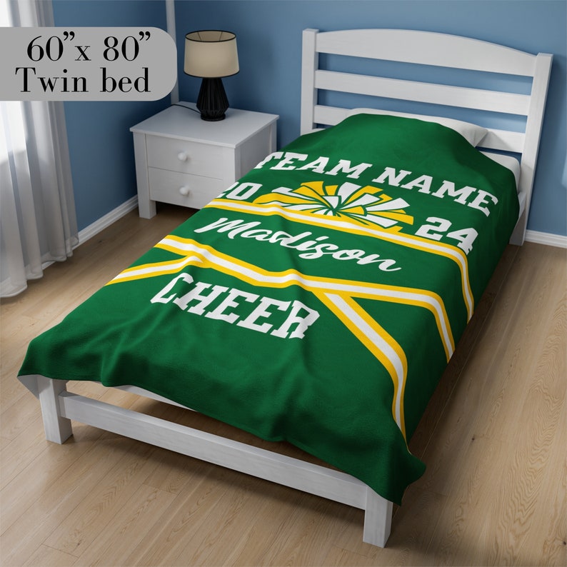 Personalized Cheerleading Blanket Custom Name Senior Cheer Gift Custom Cheer Coach Gift Competitive Cheer Team Gift For Cheerleader Blanket