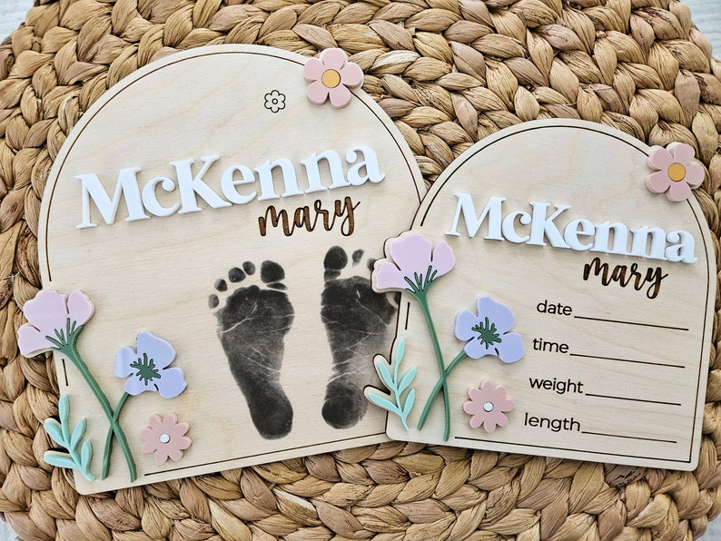 Wildflower Baby Name Sign | Newborn Birth Announcement Name Plaque | Arch Baby Arrival Hospital Sign | Newborn Footprint Plaque