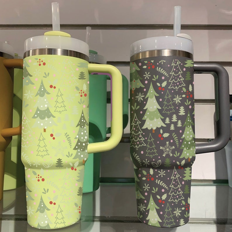 Christmas Tumbler 30oz/40oz, Christmas Tree Cup Retro Cup, Merry Christmas Tumbler with Lid and Straw, Christmas Tree Doodles Holiday Tumber