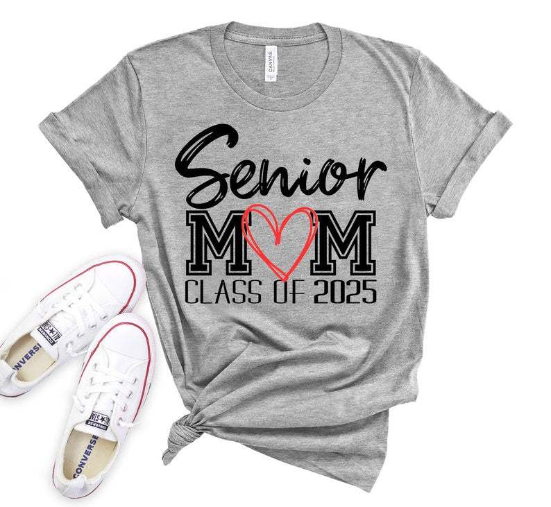 Senior Mom Senior Dad of a Graduation Shirt, Graduation Mom Shirt, Class of 2026 T-Shirt, Class of 2026 Family Graduation Shirt