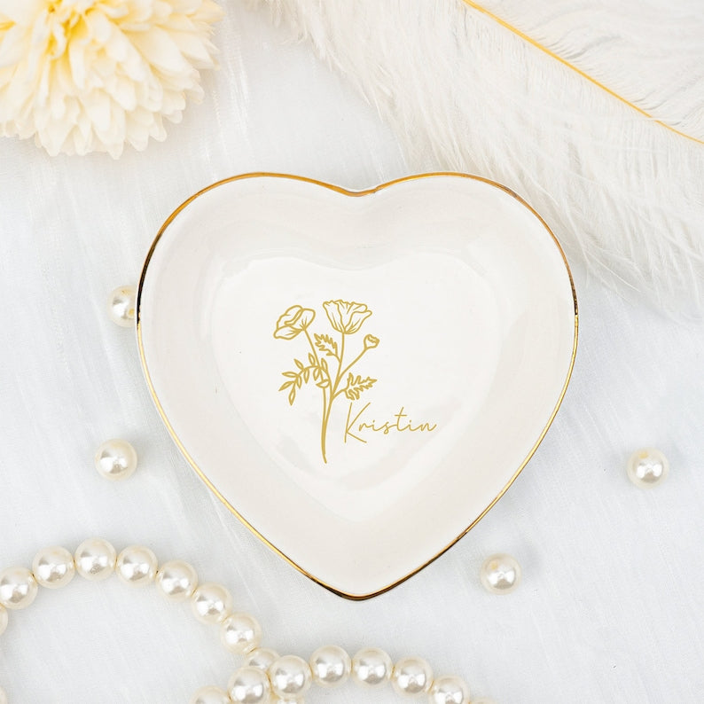 Custom Ring Dish with Birth Flower,Heart Shape Ceramic Jewelry Dish for Best Friend/Mom/Sister,Bridesmaid Bridal Shower Trinket Dish,Wedding