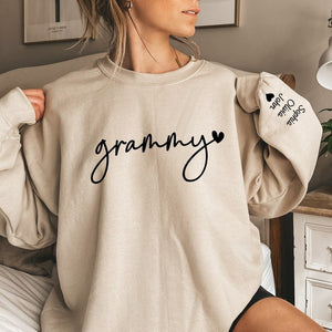 Custom Grammy Sweatshirt Kids Name on Sleeve, Custom Grammy Sweatshirt, New Mom Sweatshirt, Gift For Mom, Grandma Gift