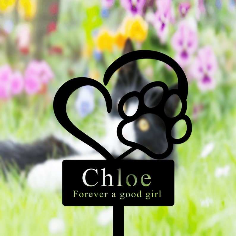 Custom Pet Memorial Stake with Heart and Paw, Dog Memorial Garden Stake, Personalized Pet Grave Marker, Cemetery Stake, Dog Name Yard Stake