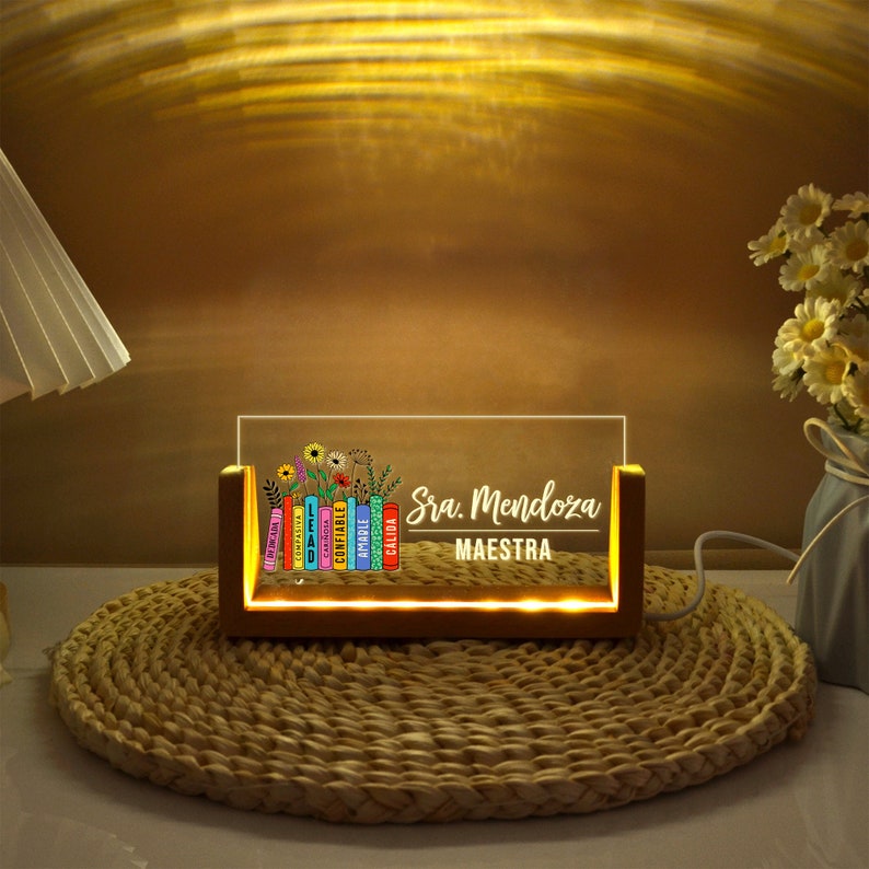 Spanish Teacher Desk Name Plate, Maestra Desk Sign, Teacher Appreciation Gift, Maestra Back To School, Maestra School Desk Sign,Teacher Gift