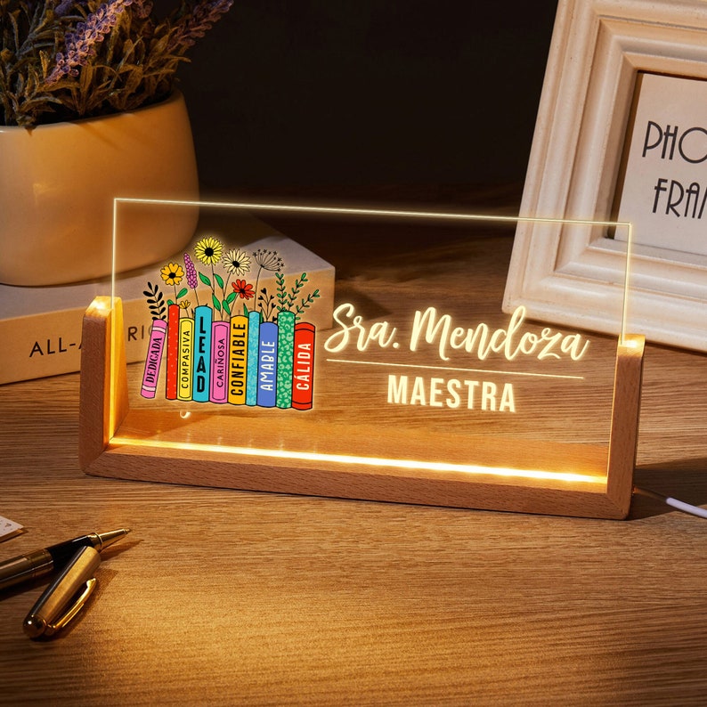 Spanish Teacher Desk Name Plate, Maestra Desk Sign, Teacher Appreciation Gift, Maestra Back To School, Maestra School Desk Sign,Teacher Gift