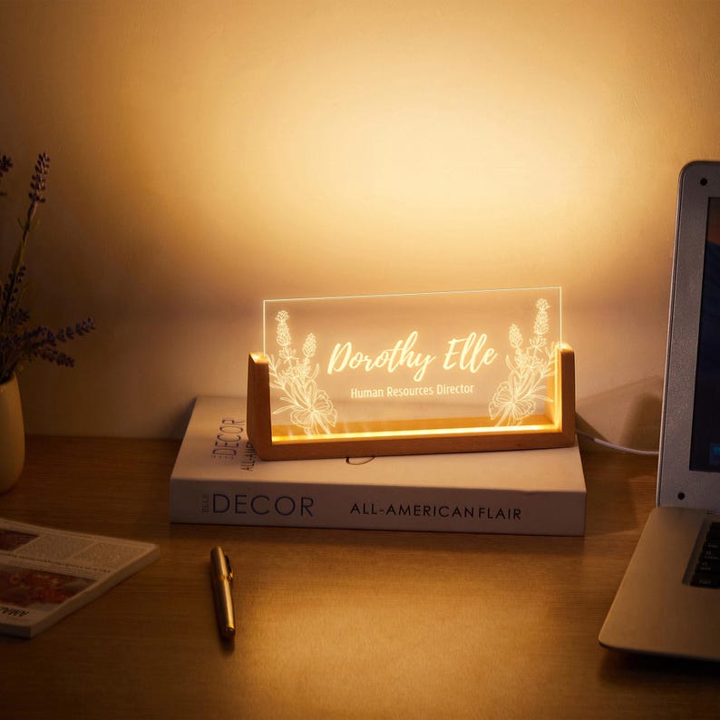 Personalized Desk Name Plate, Graduation Desk Name Plate, Graduation gift, Desk Accessories, Office Gifts for Boss Coworkers, New Job Gifts