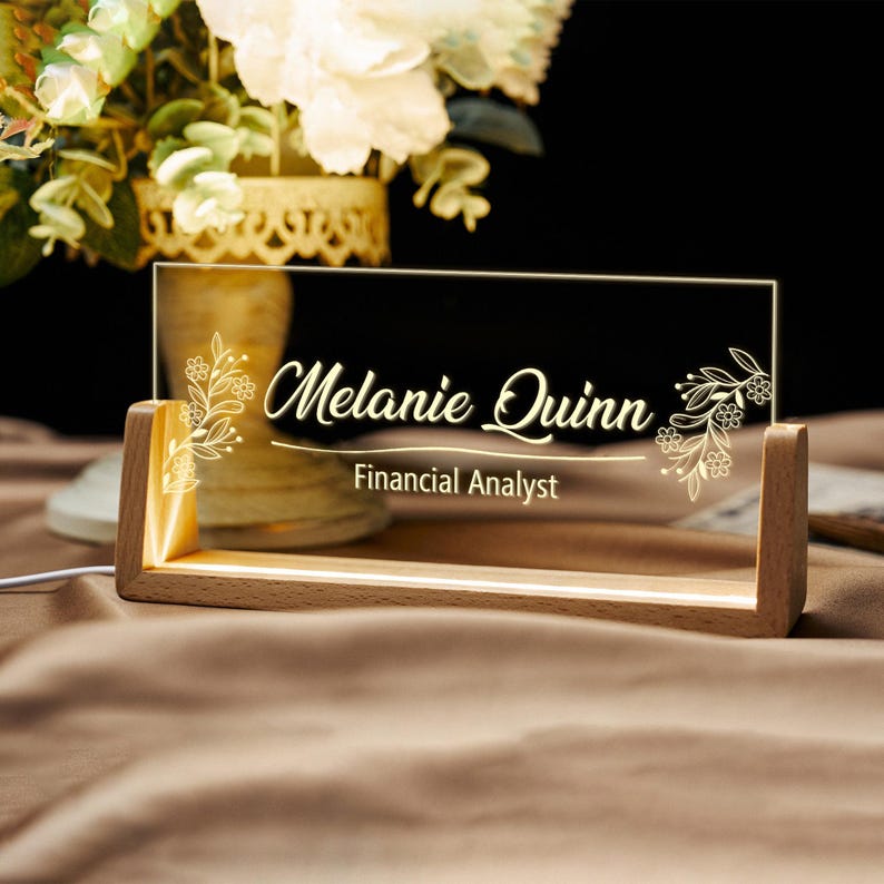 Personalized Desk Name Plate, Graduation Desk Name Plate, Graduation gift, Desk Accessories, Office Gifts for Boss Coworkers, New Job Gifts