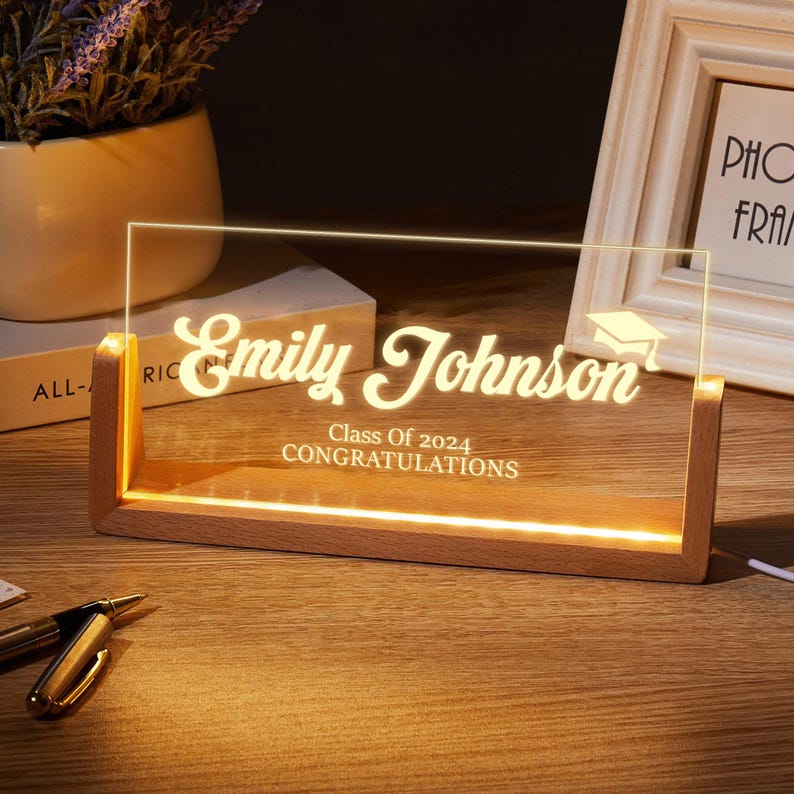 Personalized Desk Name Plate, Graduation Desk Name Plate, Graduation gift, Desk Accessories, Office Gifts for Boss Coworkers, New Job Gifts