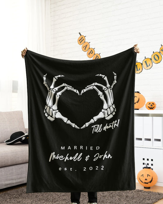 Personalized Couple Blanket, Customized Halloween Skeleton Gifts, Custom Wedding Engagement Gifts with Couple's Name, Anniversary Presents