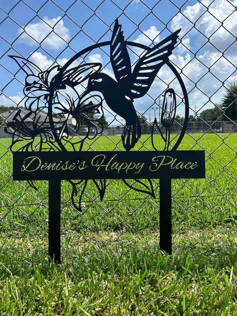 Custom Hummingbird Metal Garden Decor, Bird with Stakes Garden Sign,Flower Design Personalized Garden Sign,Custom Garden Name Sign,Home Gift