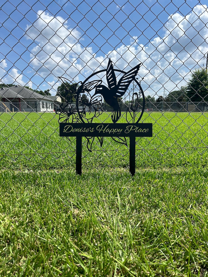 Custom Hummingbird Metal Garden Decor, Bird with Stakes Garden Sign,Flower Design Personalized Garden Sign,Custom Garden Name Sign,Home Gift