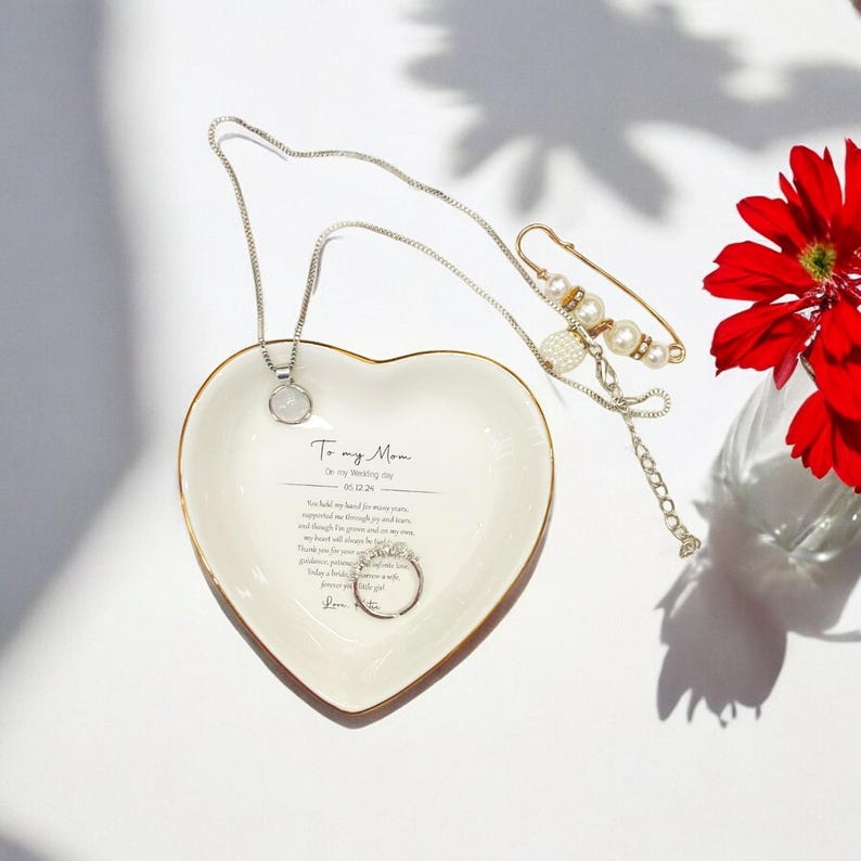 To My Mom On My Wedding Day Personalized Ring Dish/Mother of the bride Gift/Gift For mom/Wedding Gift for Mom/Bridal Shower Gifts/Mom Gifts