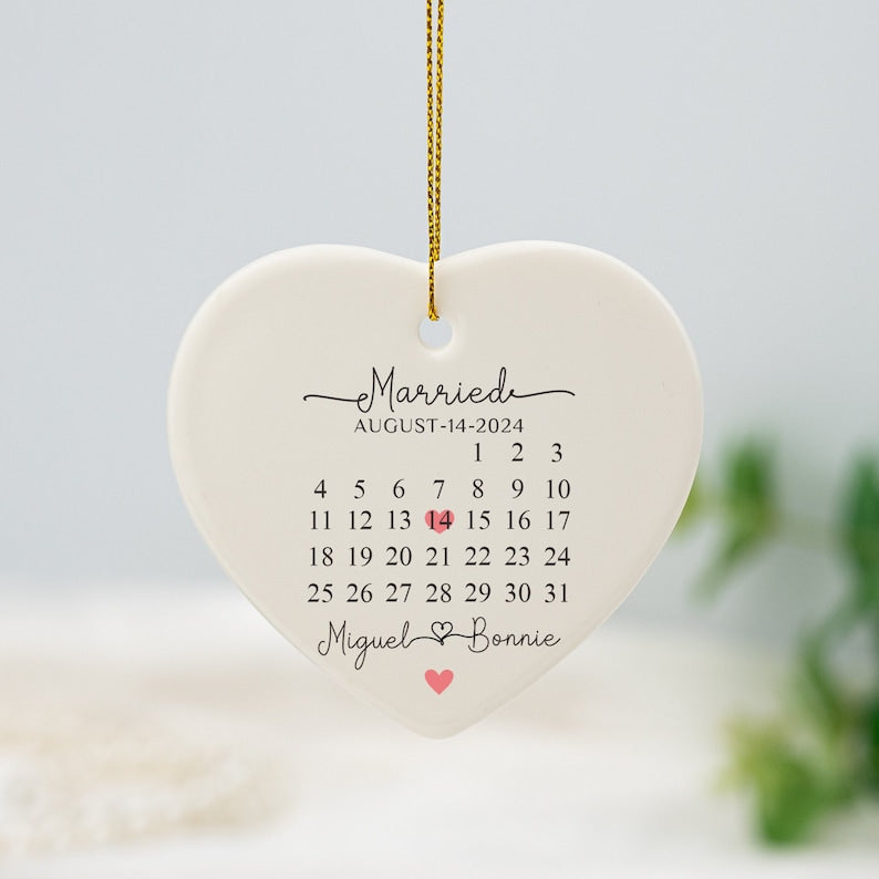 Personalised Married Calendar Date Ceramic Bauble, Wedding Day Keepsake, Married Calendar Date, Heart Ornament for Couples