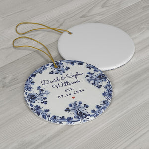 Personalized Delft Blue Wedding Ornament, Wedding Keepsake Delft Blue Name & Date, Delft Blue Circle Ornament Custom Married Wedding Favors