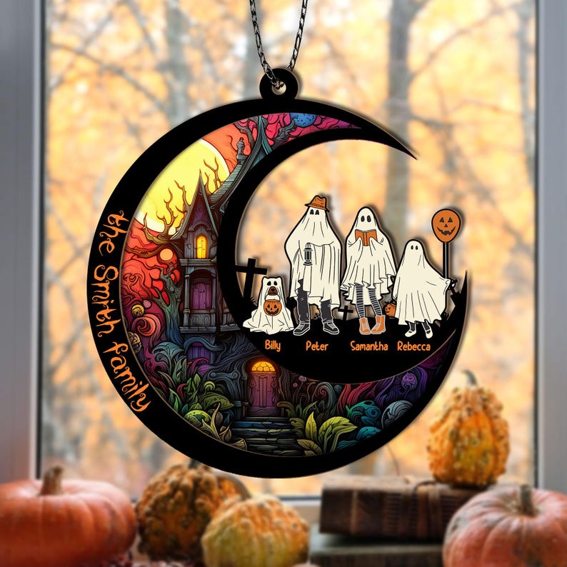 Personalized Ghost Family Suncatcher, Halloween Family Portrait with Pets Window Hanging Ornament Dark Gothic Home Decor, Ghost Dog Cat Gift
