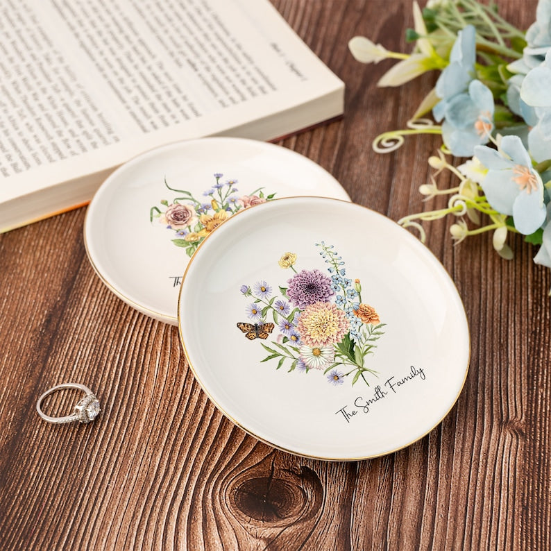 Personalised Birth Flower Trinket Dish,Family Bouquet Jewelry Dish,Watercolor Flower Ring Dish,Wedding Gift for Her,Birthday Gift For Mom