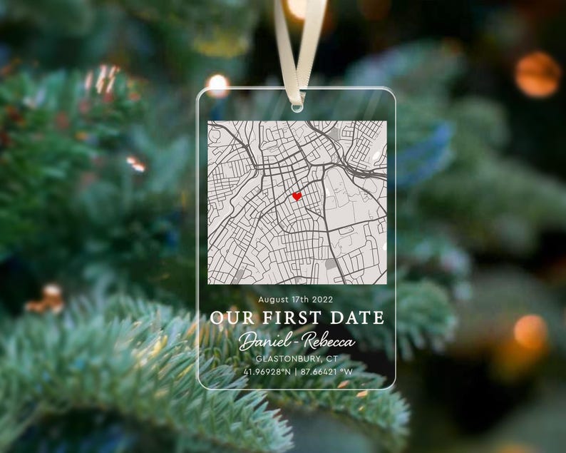 Personalized Map Our First Date Ornament, Custom Couple Ornament, Anniversary Gift, Gift for Him, Keychain For Lovers, Couple Christmas gift