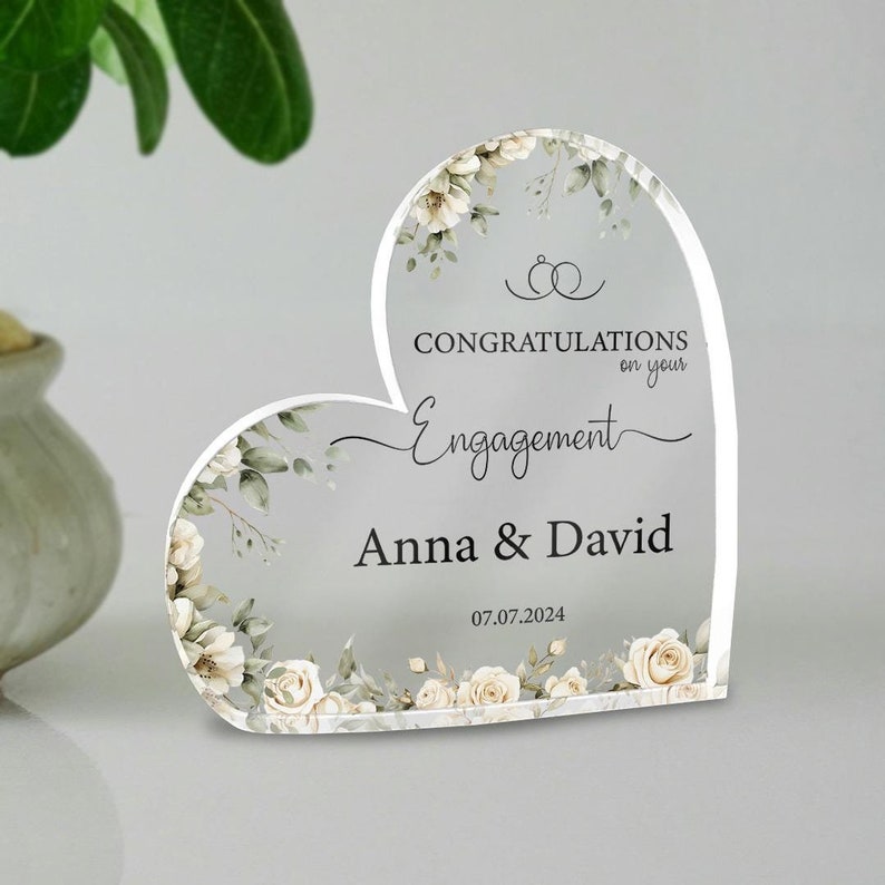 Custom Engagement Heart Plaque Gift, Personalized Congratulations Engaged Gift, Engagement Gift for Couple, Date Keepsake Gift