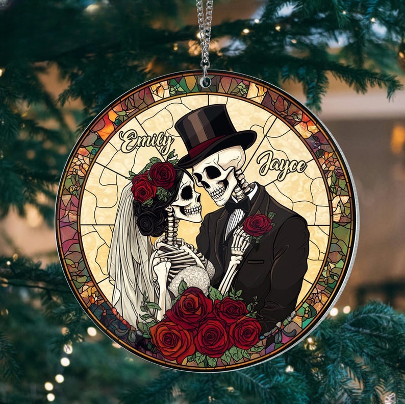 Skeleton Couple Window Hanging, Halloween Wedding Decor, Halloween Wedding Gifts,Gothic Wedding Decor, Halloween Decor, Anniversary Gifts