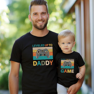Leveled Up to Daddy & Player 2 Matching Gamer Outfits. Partner Look Father and Baby. Gift for Newborns. Gift for the New Dad.