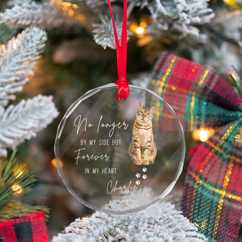 Custom Cat Memorial Ornament Gift, Cat Remembrance Gift, CatLoss Bereavement Gifts, Cat Photo Memory Ornament, Sympathy Gift, Pet Keepsake