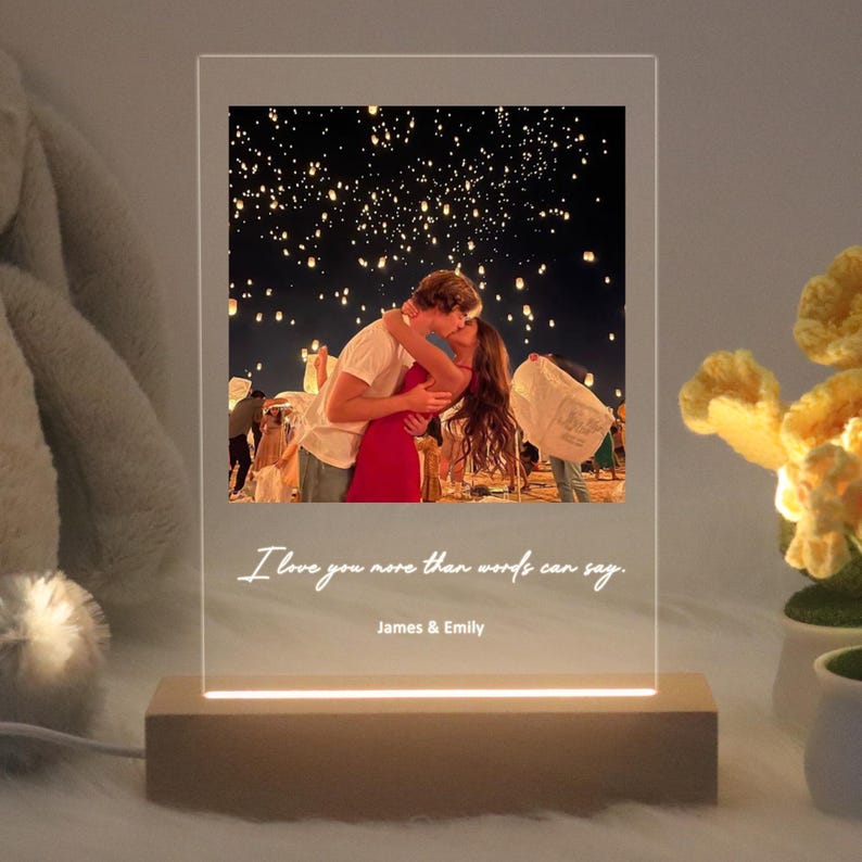 Personalized Photo Night Light, Photo Collage LED Light, Custom Photo Lamp, Anniversary Gift for couple, Birthday Gift For Firends Couple