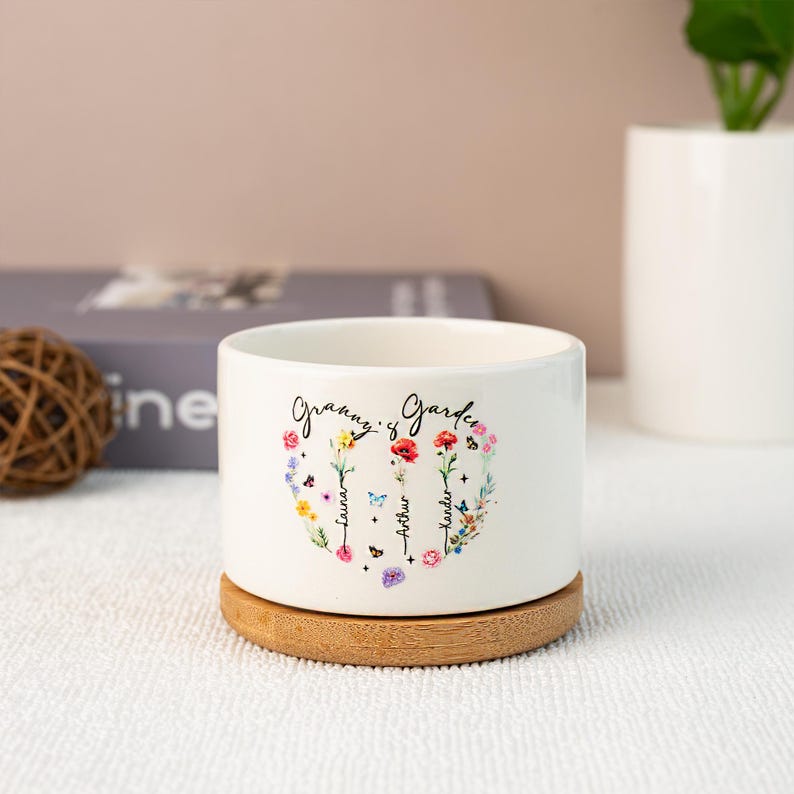 nanny plant pot Custom Grandma's Garden Plant Pot,Mom Plant Pot with Birthflower,Famil