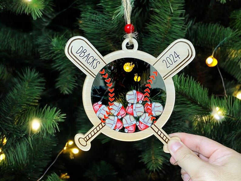 Unique Baseball Christmas Shaker, Personalized Team Ornament with Player Names, 2024 4D Shaker Ornament, Coach s Christmas Gift