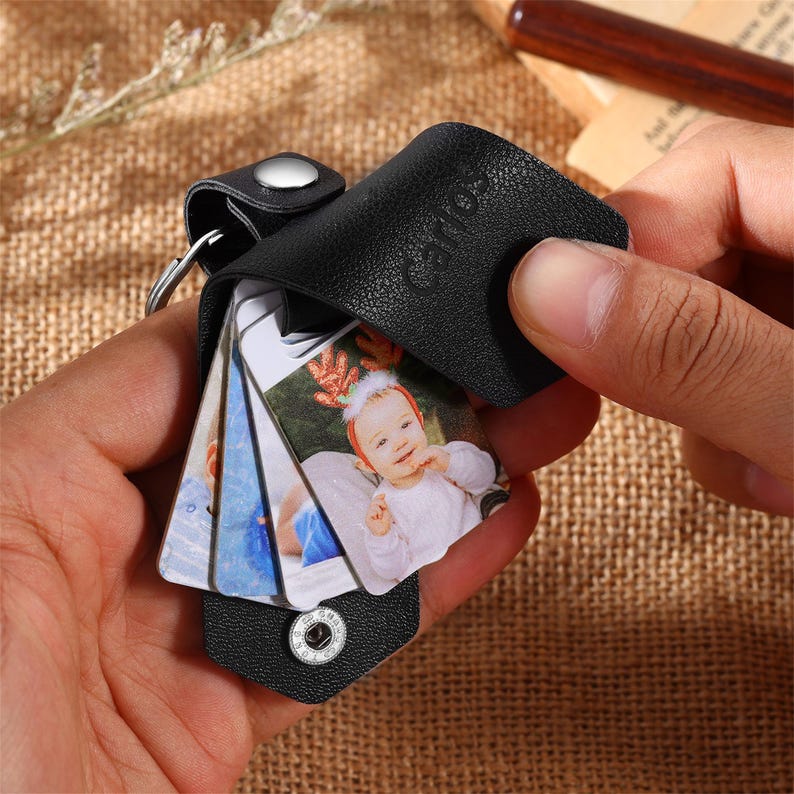 Personalised Multi-Photo Leather Keychain,Custom 1-4 Photos Keyring,Picture Keychain, Anniversary gift for Him,Father's Day Gifts for Dad