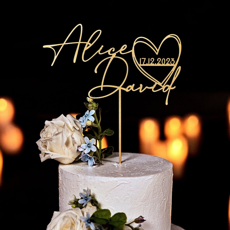 Engraved Heart Wedding Topper Handwritten Names for Couples Rustic Ceremony Decor Wedding and Anniversary Decor