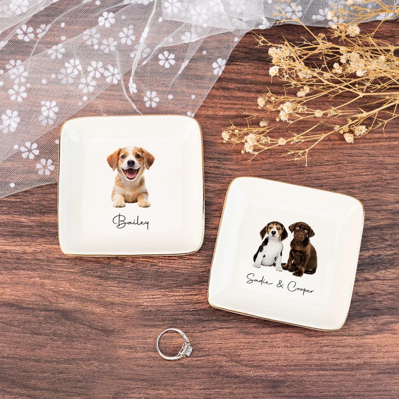 Custom Pet Portrait Jewelry Dish, Personalized Dog Cat Ring Dish, Unique Pet Lover Gift, Christmas Trinket Dish, Pet Memorial Keepsake Tray