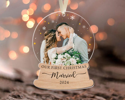 First Christmas Married Ornament, Personalized Couple Ornament, Just Married Christmas Ornaments, Custom Photo Ornament, Custom Couple Gifts