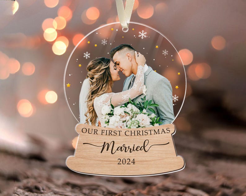 First Christmas Married Ornament, Personalized Couple Ornament, Just Married Christmas Ornaments, Custom Photo Ornament, Custom Couple Gifts