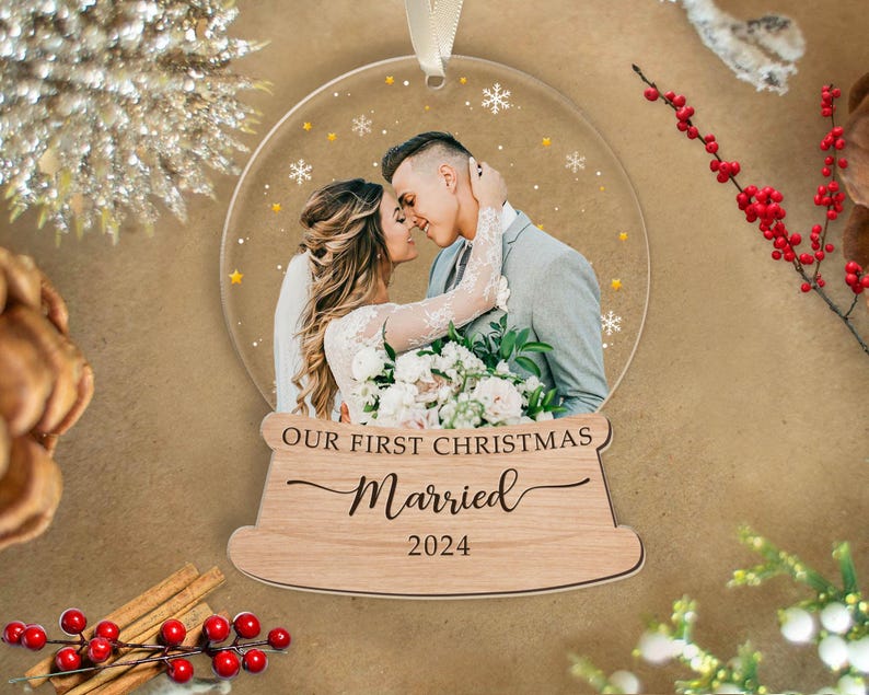 First Christmas Married Ornament, Personalized Couple Ornament, Just Married Christmas Ornaments, Custom Photo Ornament, Custom Couple Gifts