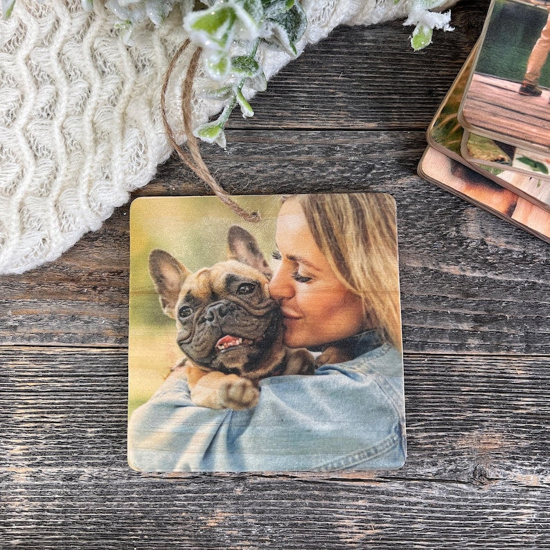 Personalized Wood Slice Photo Ornament: Rustic Christmas Keepsake