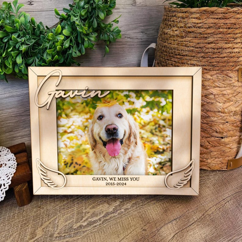 Custom Memorial Pet Picture Frame, Cat Memorial Wood Picture Frame, Dog Memorial Gifts, Makes a Great Pet Memorial Gift for Dog Lover