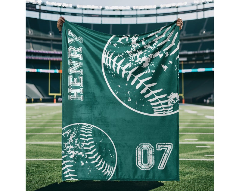 Personalized Sports team blanket with Name, Custom blanket gift, Birthday Christmas gift