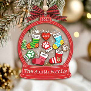Personalized Family Stocking Ornament 2025 Christmas, Customize Family Christmas Stockings Shaker Ornament, Family and Pet Ornament Keepsake