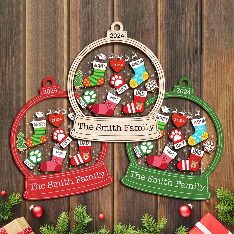 Personalized Family Stocking Ornament 2025 Christmas, Customize Family Christmas Stockings Shaker Ornament, Family and Pet Ornament Keepsake