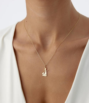 Dainty Wizard of Oz, Wicked Witch of the West Necklace, The Wonderful Wizard of Oz Pendant, Magician Necklace, Wizard, Halloween Necklace