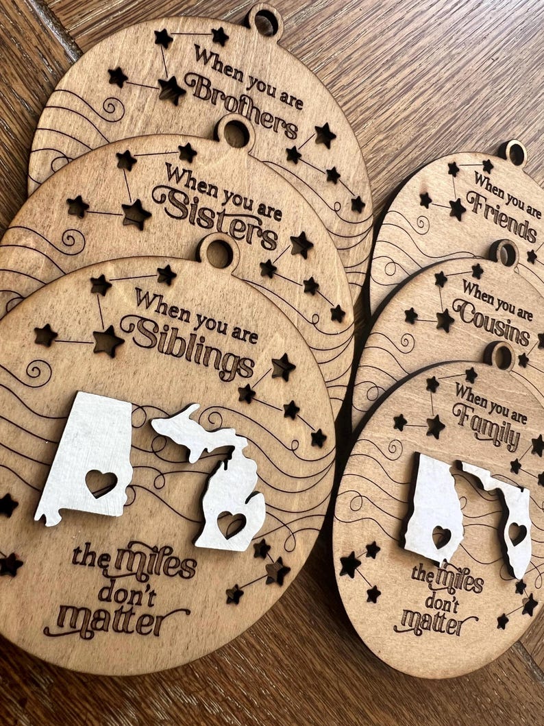 Family Christmas Ornament, Family Ornament Gift Brother, Sister, Cousins, Friends, Siblings, Moving Away Gift, New Home Gift State Ornament
