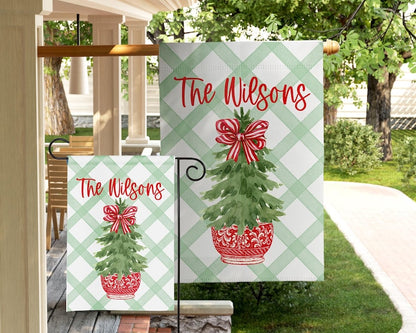 Personalized Christmas Garden Flag Custom Family Name Holiday Decor Outdoor Winter Yard Sign Festive Home Welcome Banner Seasonal Decoration