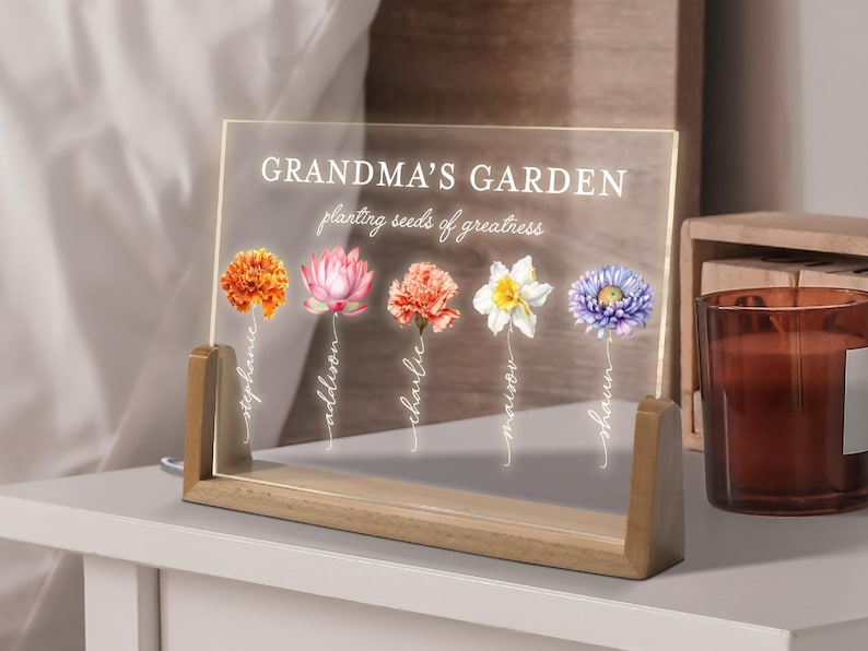 Personalized Gifts for Mom, Grandma Gifts, Custom Night Light, Mom Birthday Gift, Grandma's Garden, Gifts for Grandma from Grandkids